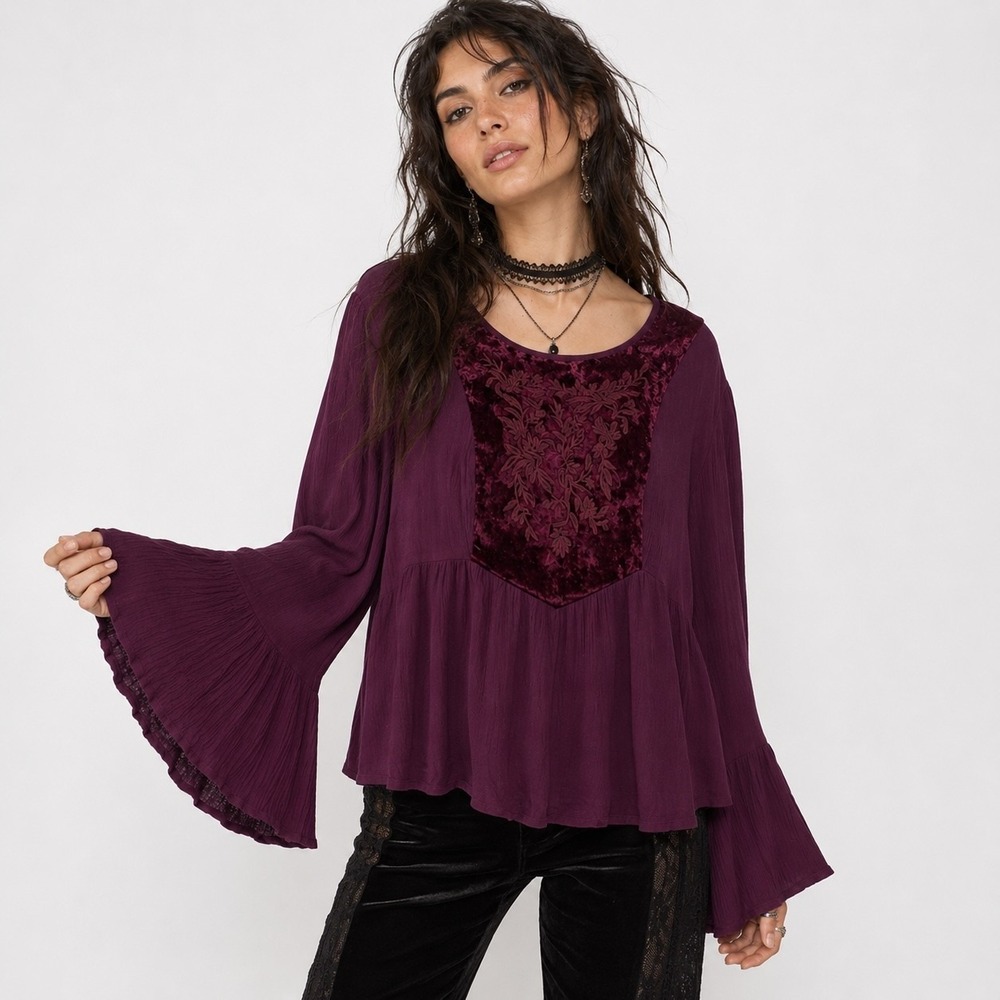 Indigo Soul Boho Whimsigoth Bell Sleeve Top WomensL Purple Velvet Peplum